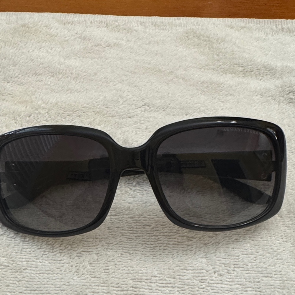 Armani Exchange Black Square 2002 Sunglasses/ Pre-Owned in Good Condition